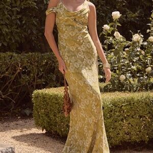 Lulus Cavani Chartreuse Floral Satin Asymmetrical Maxi Dress Green - Size M